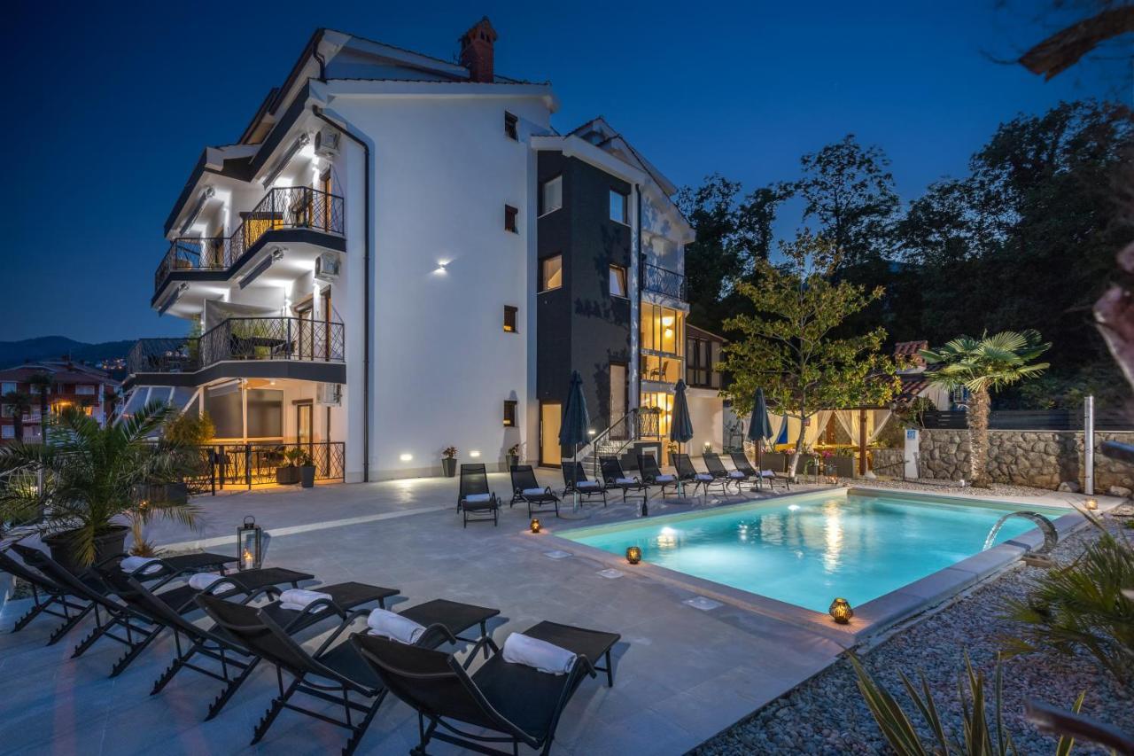 Villa Adriatic, Apartment Rebecca With Heated Swimming Pool, Sew View, Childrens Playground Ičići Exterior foto
